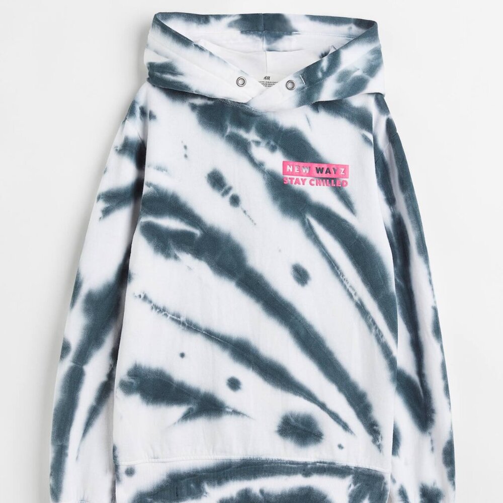(NWOT) H&M Printed Tie-Dye Black & White Hoodie
